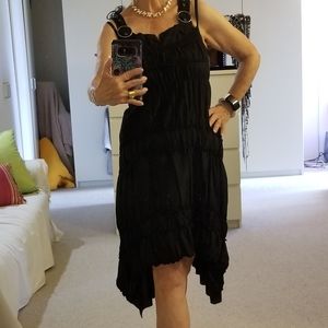 Black cotton sleeveless party dress